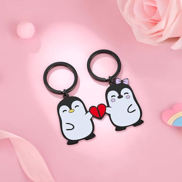 JoycuFF Couple Gifts Keychain Matching Couple Valentine's Day Gift [Cute]